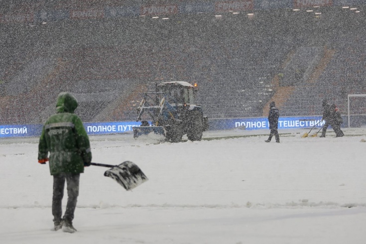 Уборщик снега на матче ЦСКА: мы не герои. Герои нам не нужны ― нужны футболисты