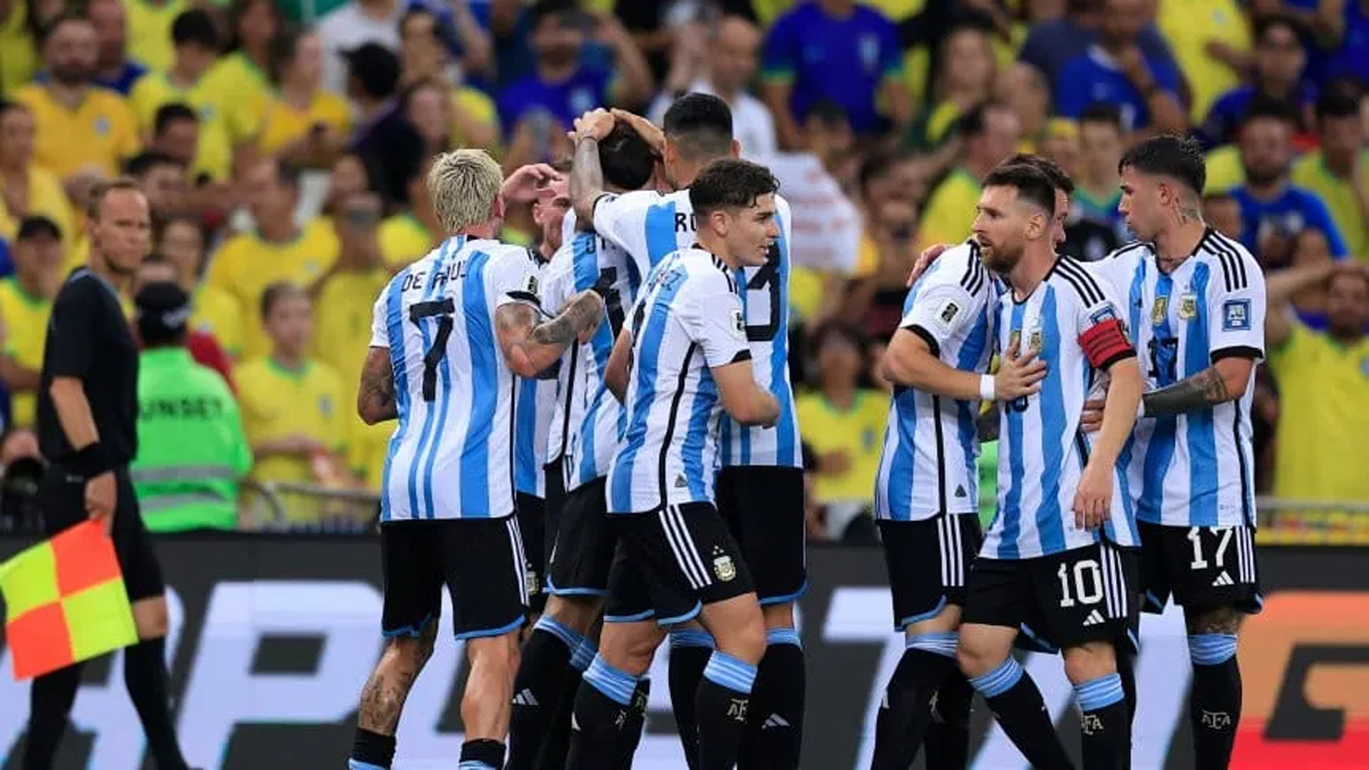 Сборная Аргентины на матче с Бразилией