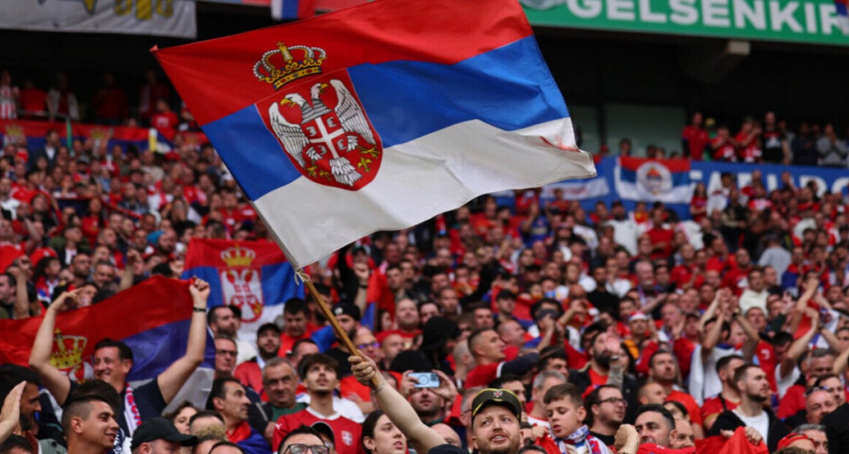 фанаты Сербии
